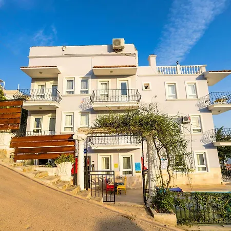 Mavishvillaapart Kaş