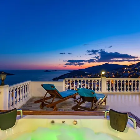 Mavishvillaapart Kaş