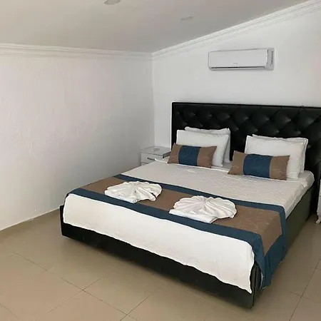 Penzion Mavishvillaapart Kaş